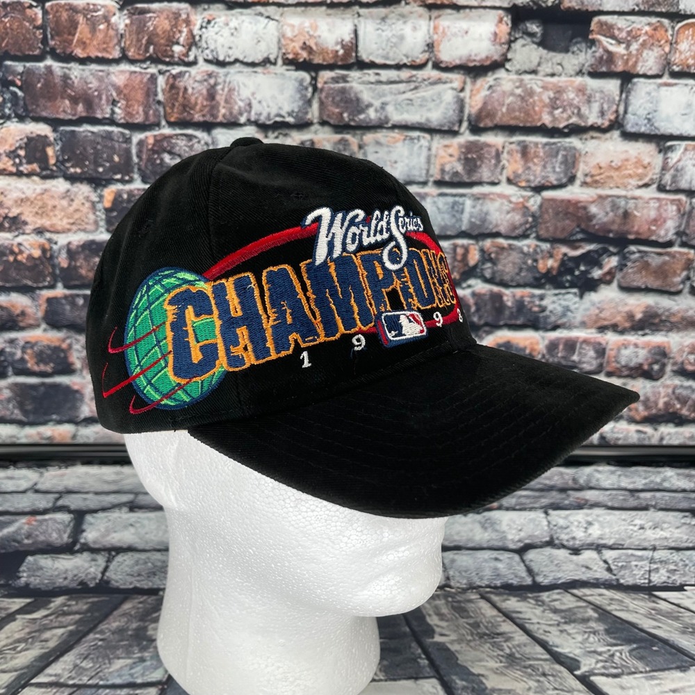 New Era New York Yankees 1998 World Series Champions Snapback Hat Black